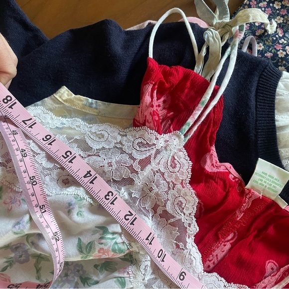 Vintage Cottagecore Floral NIghtgown - Picture 8 of 10